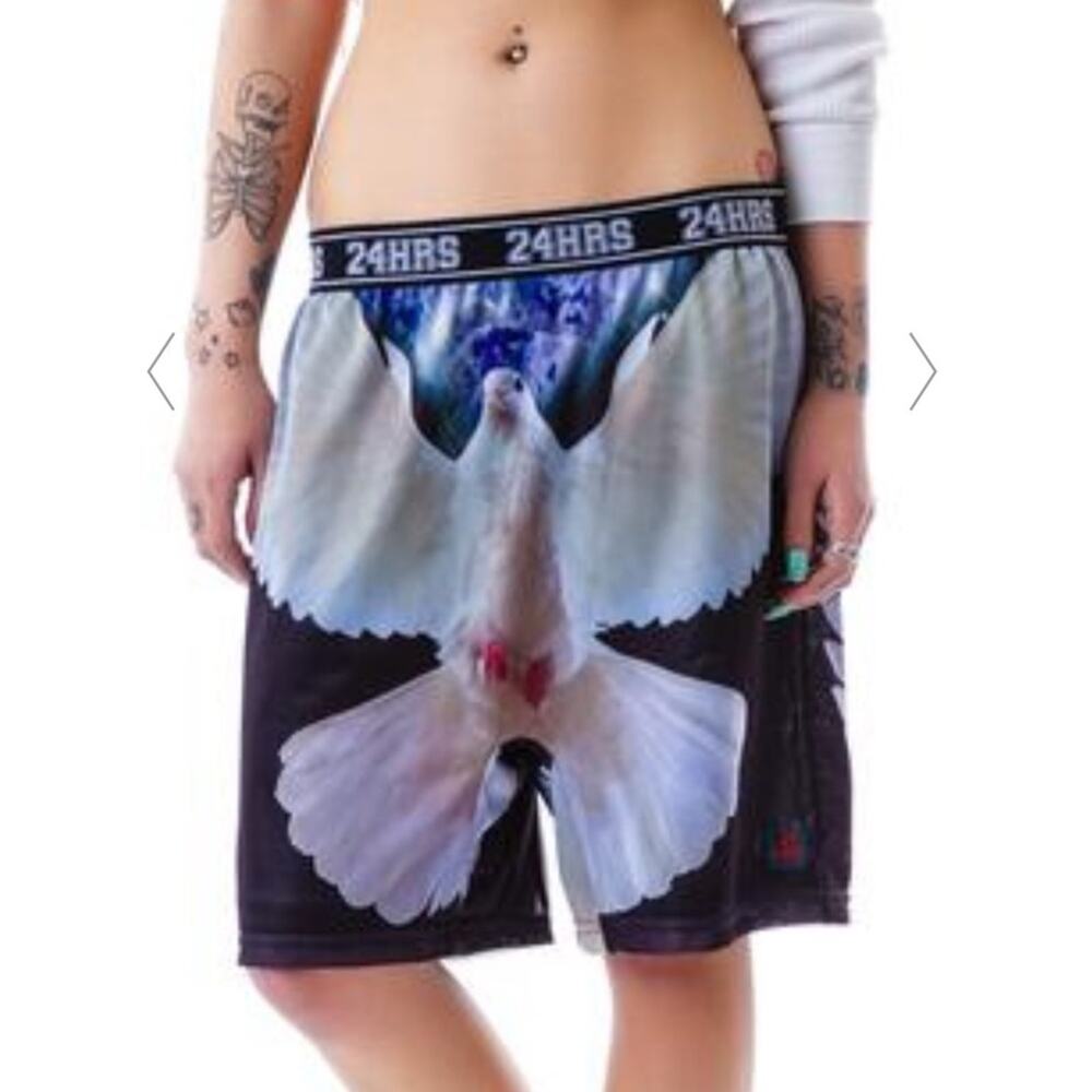NWT 24HRS Wonderland Photo Print Mesh Basketball Shorts Sz XL